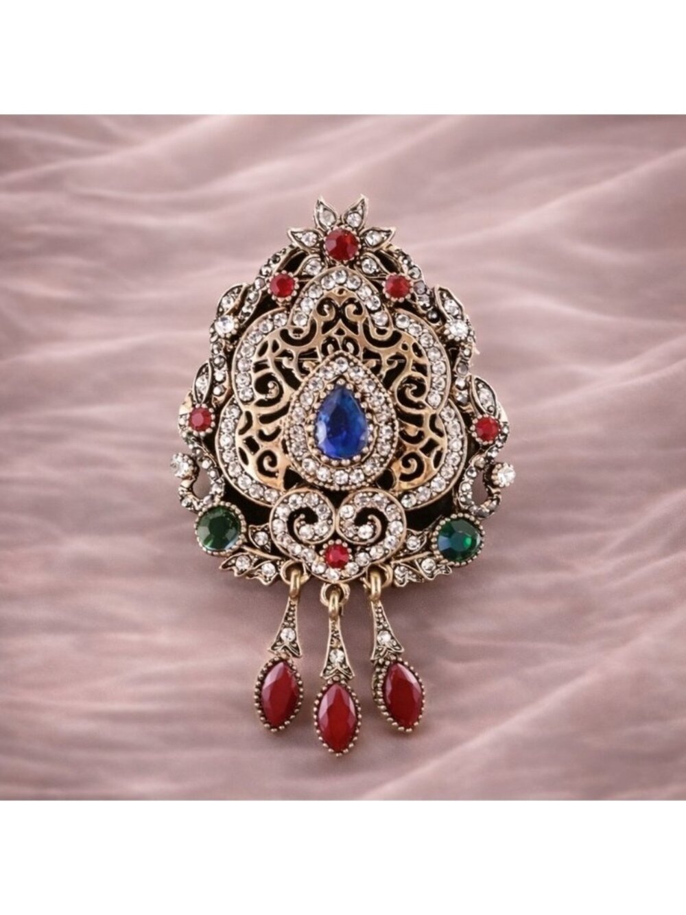 Vintage Baroque Queen Crystal Elegant Brooch
